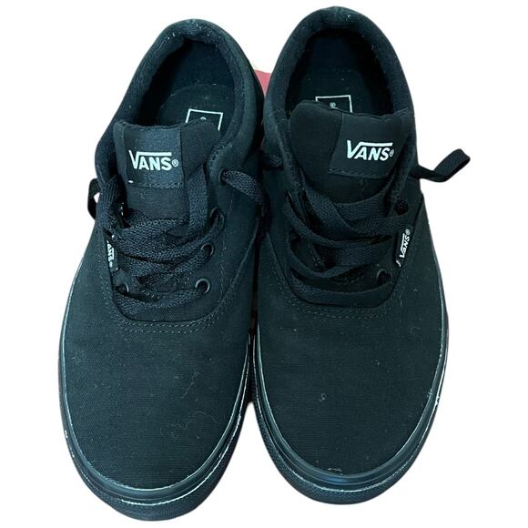 Vans Blackout black canvas lace up Chukka low tops youth 5 like new in box